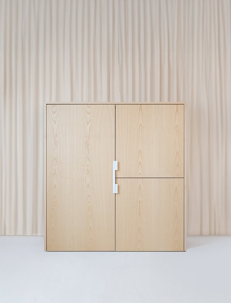 IKEA BESTÅ cabinet with ash veneer YTA FRÖNTS.
