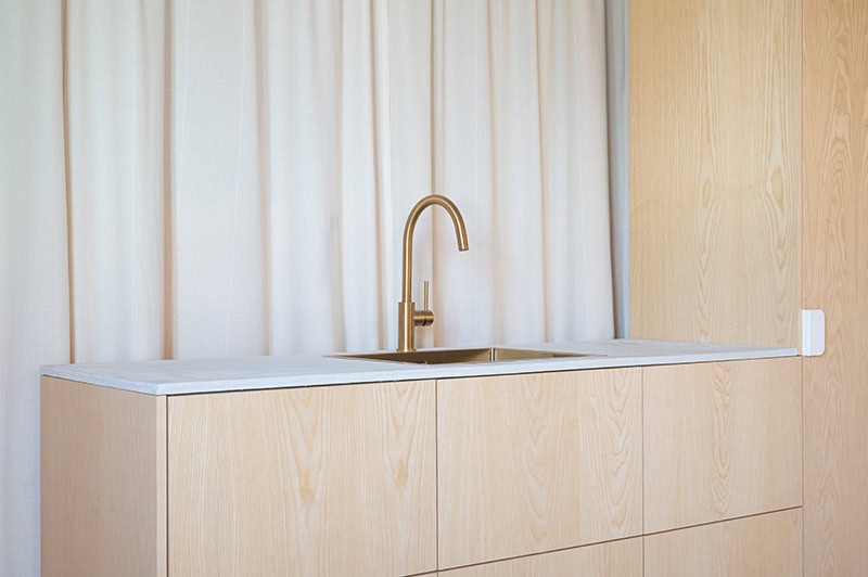 IKEA Metod kitchen with ash veneer YTA Frönts.